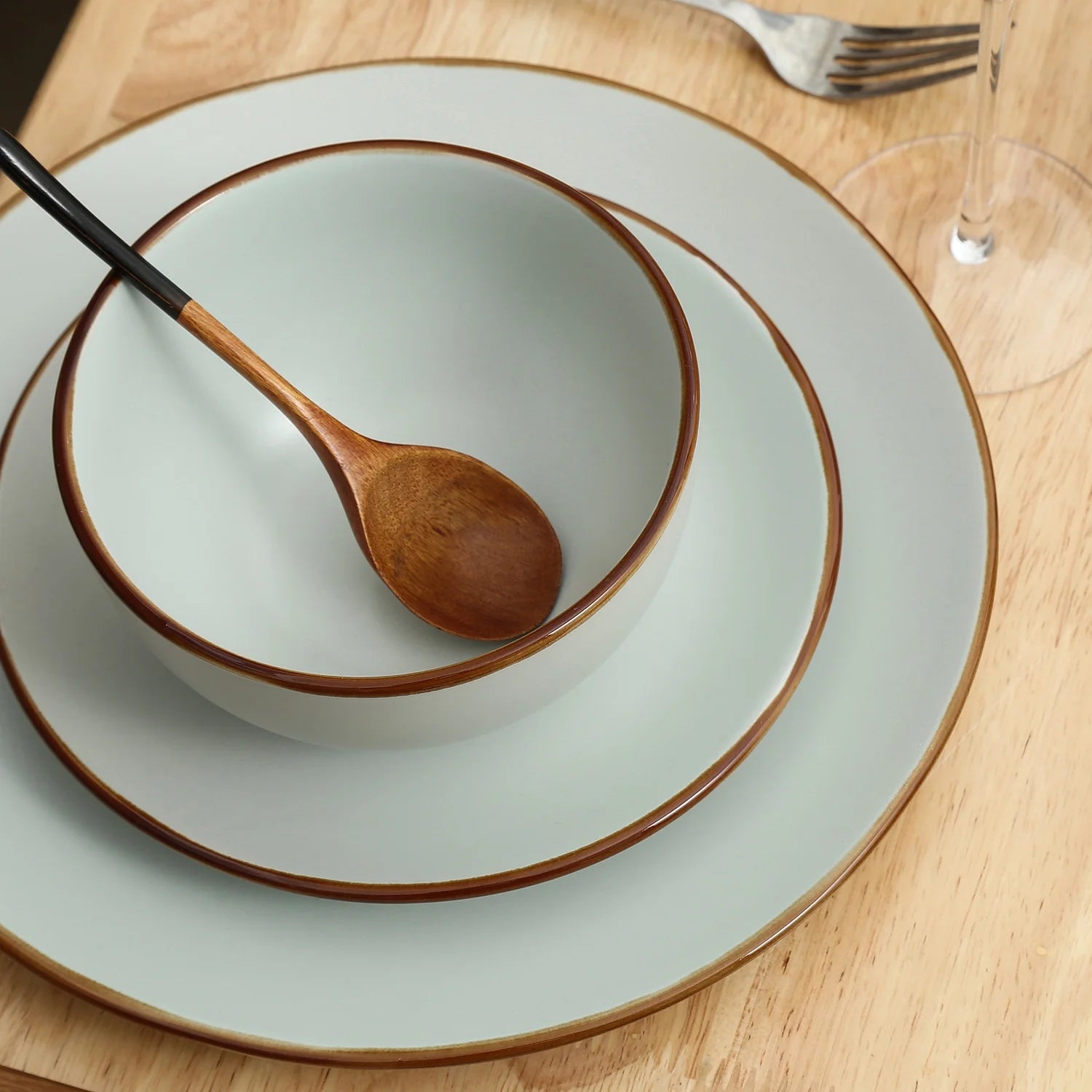 Stone + Lain Brasa Stoneware Collection Dinnerware Set, 32 - Piece Service for 8, Blue