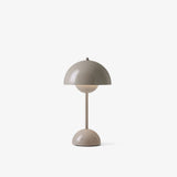 &Tradition Flowerpot Table Lamp Portable VP9 Grey Beige