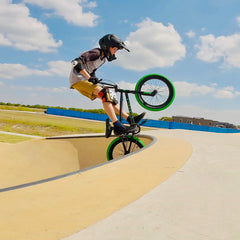 Cubsala 20 in Kids BMX Bike Freestylefor Age 6 - 14 Years Old Boys Girls with 4 Pegs, Black with Red Tires