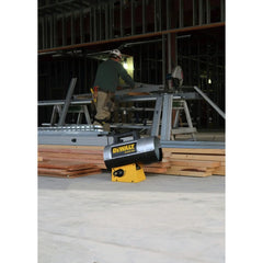 Dewalt 65, 000 BTU Industrial Jobsite Portable Cordless Forced Air Propane Heater