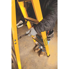 Dewalt 4 - Foot Fiberglass Step Ladder, Type Ia, 300 - Pound Load Capacity, Dxl3010 - 04