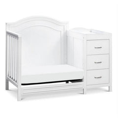 Davinci Charlie 4 - in - 1 Convertible Mini Crib & Changer in White