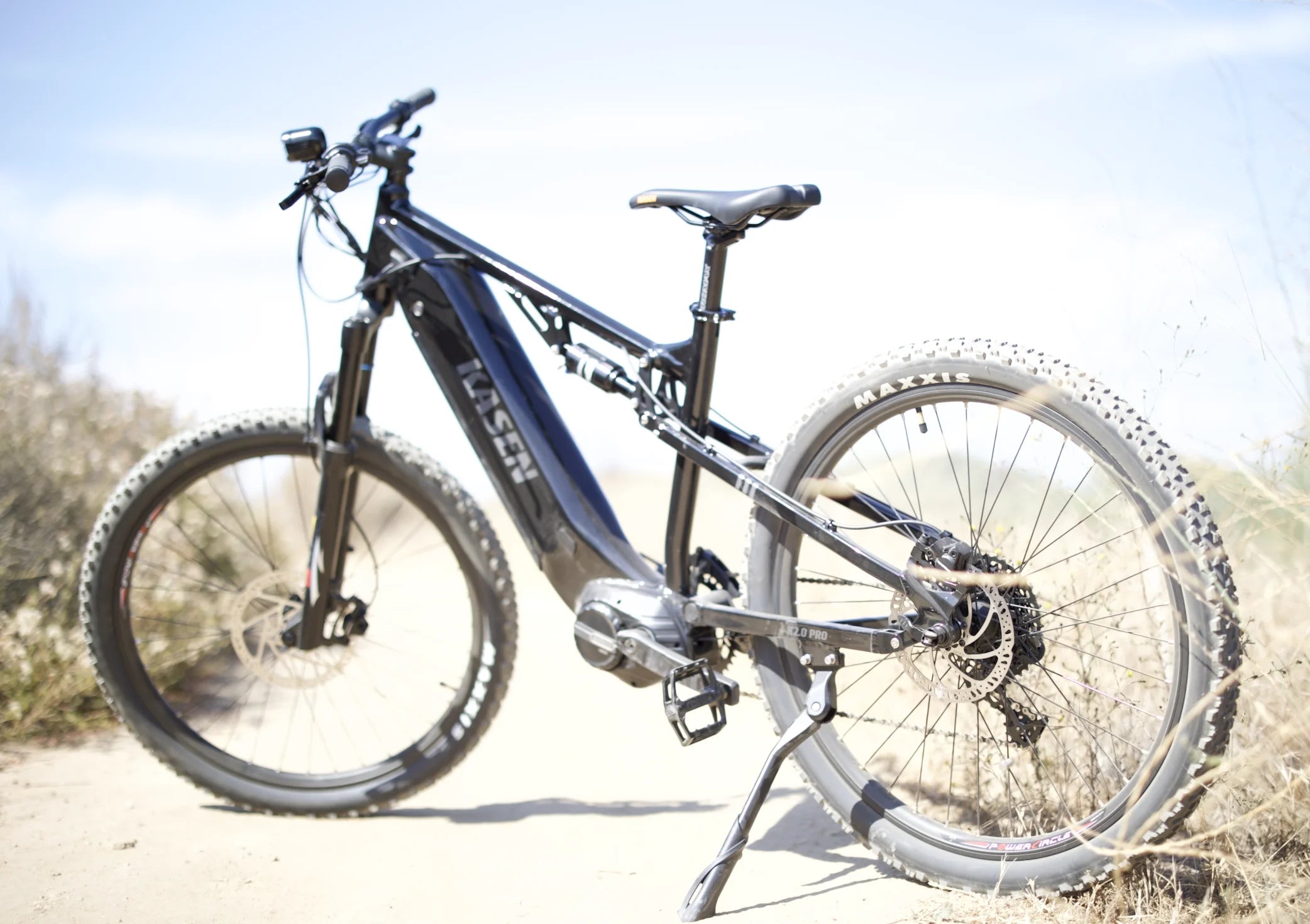 Kasen Electric Mountain Bike Mid - Driven 500w 48v 15ah Full Suspension Throttle and Pedal Assist