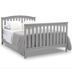 Delta Children Waverly 6 - in - 1 Convertible Baby Crib. Grey